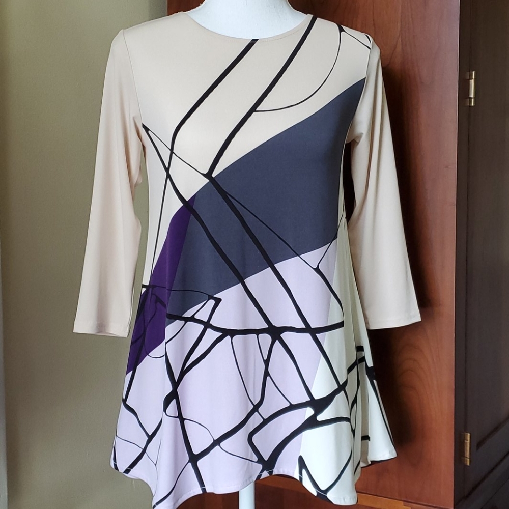 Alfani Geometric design top size small petite